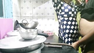 Indian bhabhi cooking in kitchen and fucking brother-in-law