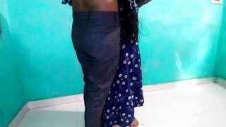 Noukarani ko paise dekar choda