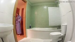 Horny older man gets ambushed by a horny 21yo girl