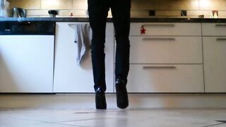 SEXY HIGH HEELS