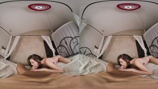 Brunette Teen Freya Parker Is a Master In Seduction And Provocation