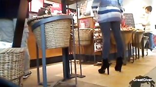 Starbucks Cam - AmateurCamSluts.net