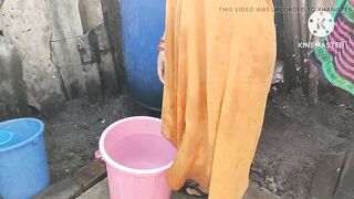 Anita yadav bathing outside with hot ass