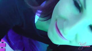 MEGA CUMSHOT IM SOLARIUM
