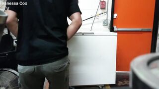 Guy cums in my pussy after fucking for 12 seconds