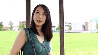 https://bit.ly/3ie9oSj Sayuki, 32 years old, married for two years. A neat and clean wife with an erotic body. Her frustration exploded because of the lack of sex with her husband! She is a masochist who loves to get fucked, and she loves it all!