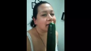 Me encontre un enorme pepino