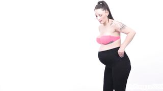Sexy Preggo Nicolette Strips Naked as she Exercises!