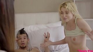 hermanastra insaciable/insatiable step sister (Emily Willis)