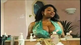 Gorgeous big tits ebony milf