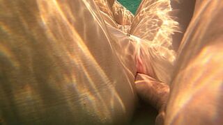 Risky Fucked swim girl underwater Public anal and pussy fuck on the beach JessiJek