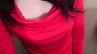 Deutsche Freundin, rotes Kleid, OralCreampie