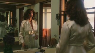 Vintage MILF Takes A Shower