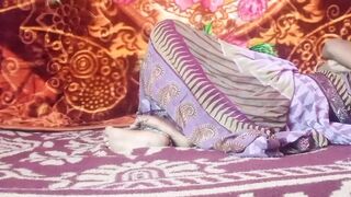 sexy brither in law woke up sexy sister in law with a leg