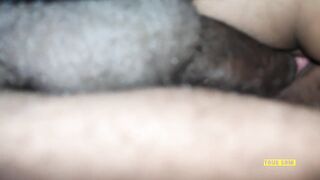 Soi hui bahu ko sasur ne pichhe se pela