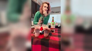 Christmas With Goddess Gwen! (FULL Video) HD