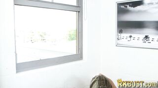 Stepdaughter teen and stepmom MILF fuck in a threesome