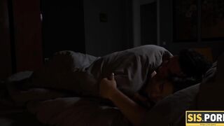 SISPORN. Girl sneaks under stepbros blanket and seduces surprised guy