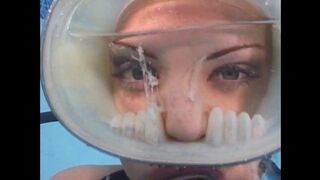 Scuba girl gets cumshot in mask