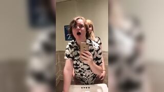 Shemale fucks boyfriend