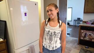 Naughty stepdaughter bribes stepdad for sex lesson