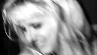 Bleach blonde masturbating