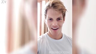 Morning Pussy Licking in the Bathroom