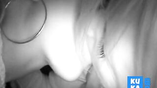 Amateur FF - girls kissing at party