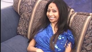 I fuck the Indian wife of my younger brother and don't regret it