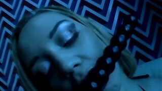 Blonde wearing fishnet likes fucking her pussy while dude fucking her from the ass