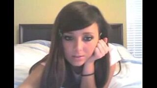 Hot teen on webcam on 69real