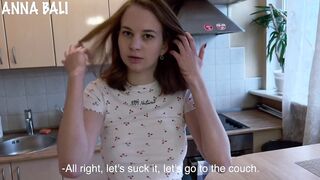 Stepsister does not mind showing naked photos and having sex