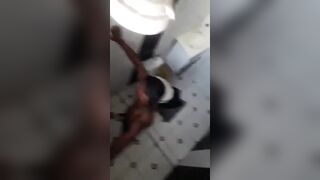 Guy gets caught sucking shecock in the bathroom