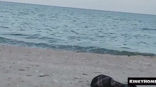 Girl without panties - HIDDEN CAM