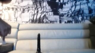 Dildo ride with d ass