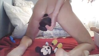 Anal Dildo Squirting Over Mickey Mouse - ProxyCams.com