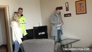 FUCK WITH HORNY COP