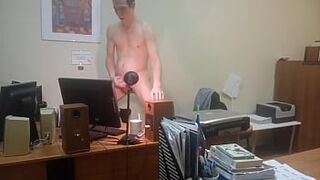 Sex model mars6mars masturbate at spy cam at work