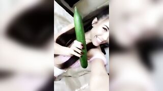 Cucumbershow