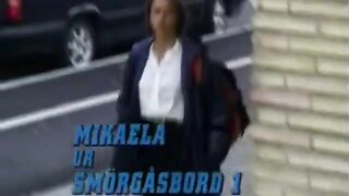 Svensk flicka på gymmet