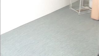 18yo Curvy Teen fickt fuer Geld