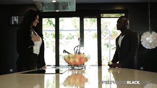 - Milf Ania Kinski Squirts While Fucking BBC!