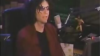 Stump the Booey with Chris and Naomi - 12 7 2005