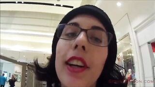 Public Cum Walk at the Mall!