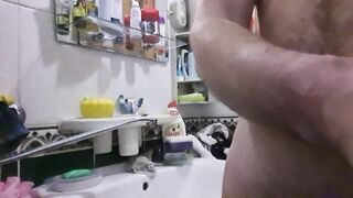 LARGE COLLECTION OF SPRING CUMSHOTS FROM ALEKSKSENY