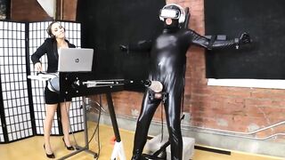 Conditioning with Fuckmacine