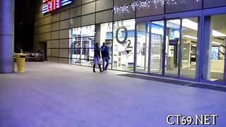 Oral sex with a hot sweetheart