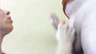 CamSlut gets huge load swallow
