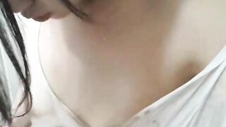 Hot Girl Mastubates in bathroom http://sh.st/bCbsE