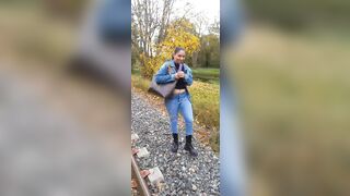 Girl on a walk ends up masturbating on the bench and gets an orgasm